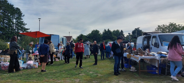 Vide Grenier Sandillon organisé par le club
